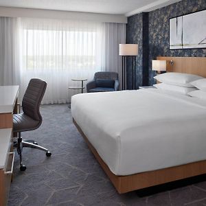 Guest room 1 King River view